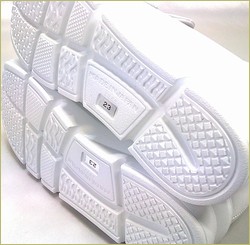 invina　インビナ  靴底の画像