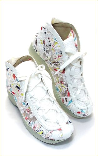 invina　インビナ iv5550wt ホワイト　右靴の画像